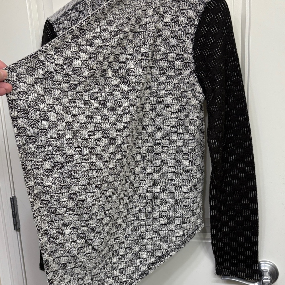 Anthropologie Saturday Sunday Black and Gray Patterned Open Front Cardigan - Picture 5 of 13